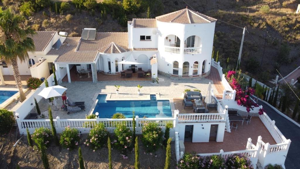 Villa Pura Vida Andalusien Альґарробо Екстер'єр фото